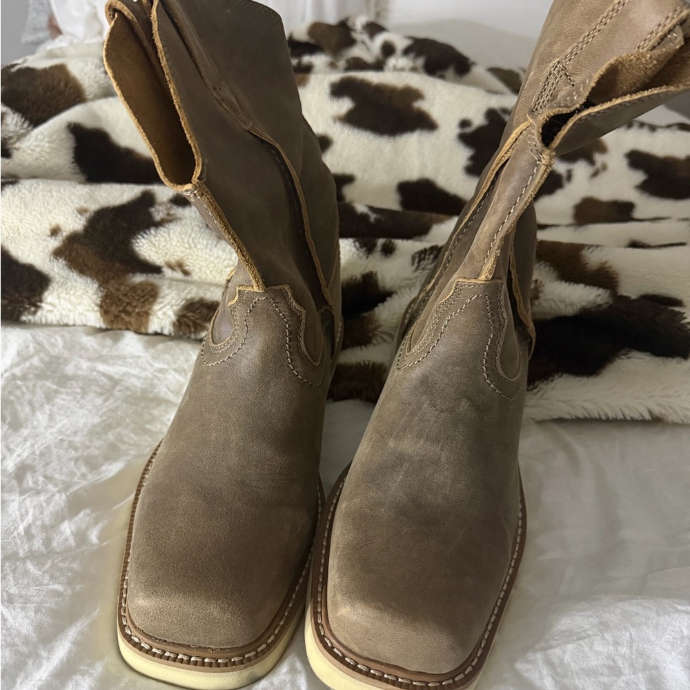 Ariat Men's Brown Western Boots